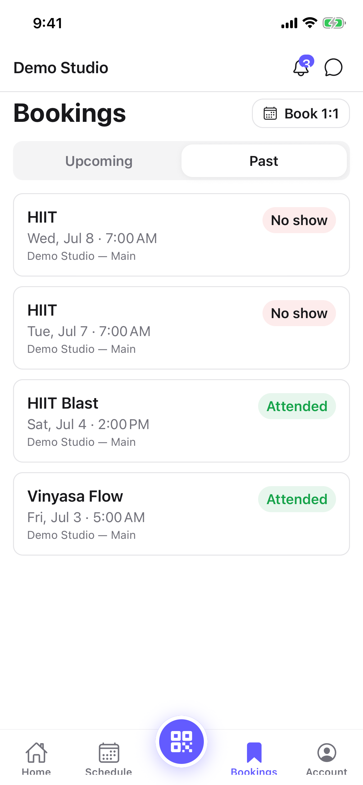 The member Bookings screen's Past tab, showing past classes with Attended and No show badges
