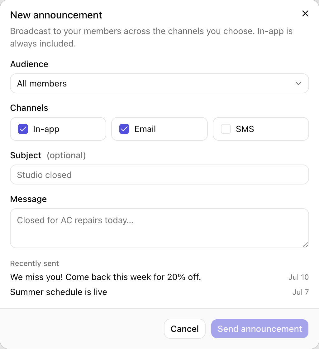 The New announcement dialog with audience, channel, subject, and message fields